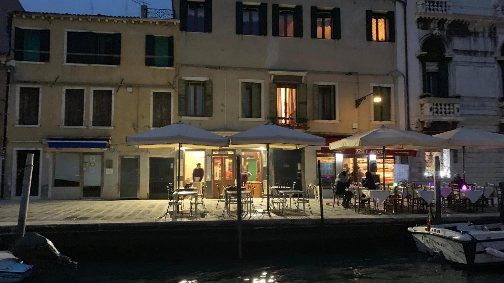 Guest house The Venetian Resort Italy